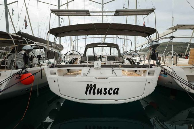 Dufour 530 | Musca