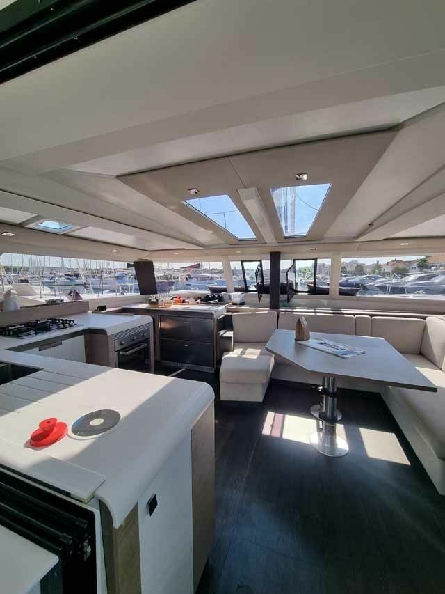 Fountaine Pajot Tanna 47 | Sam