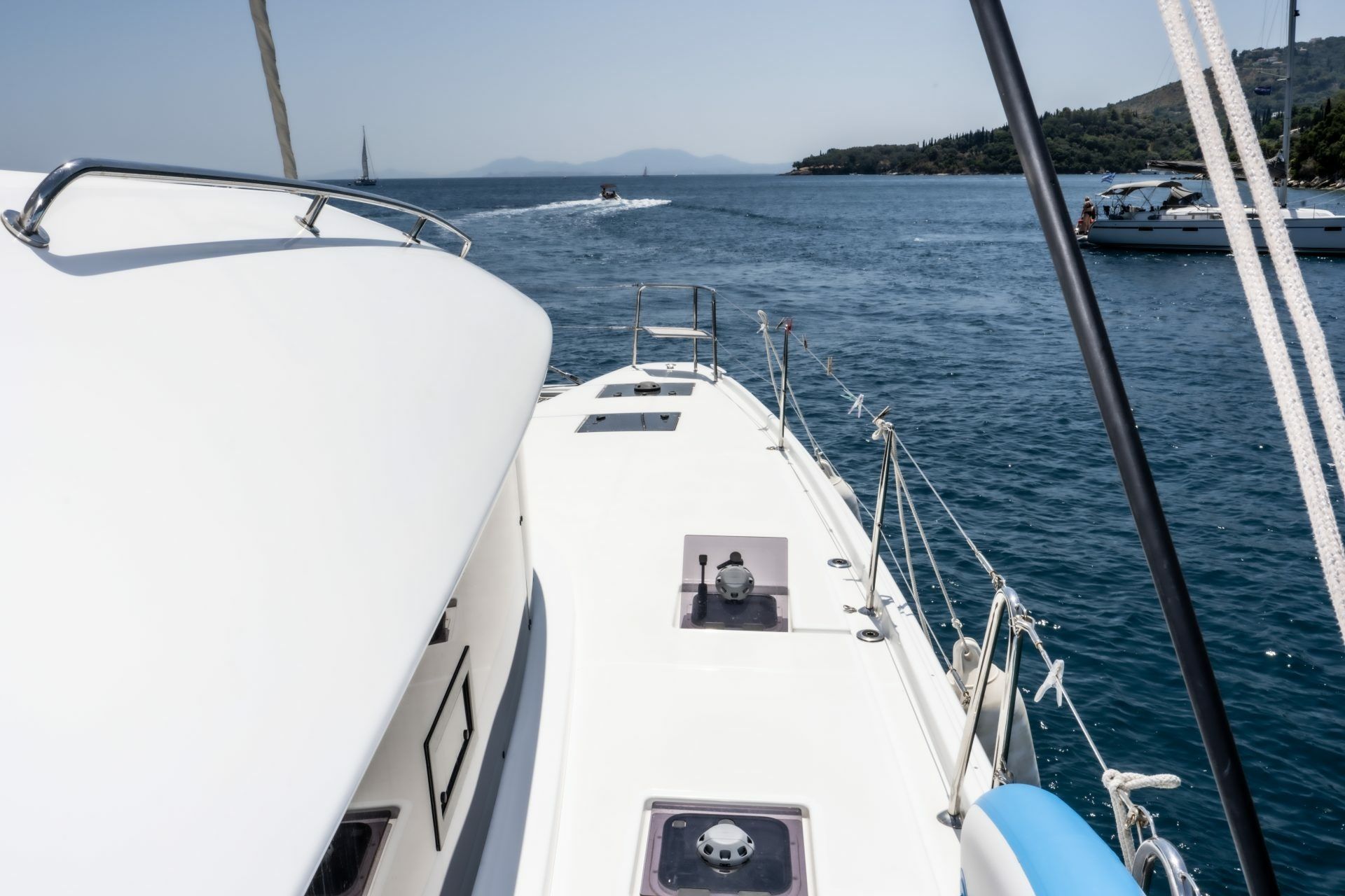 Lagoon 51 | Unconditional Love