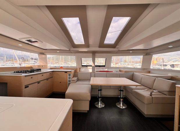 Fountaine Pajot Elba 45 | Nami