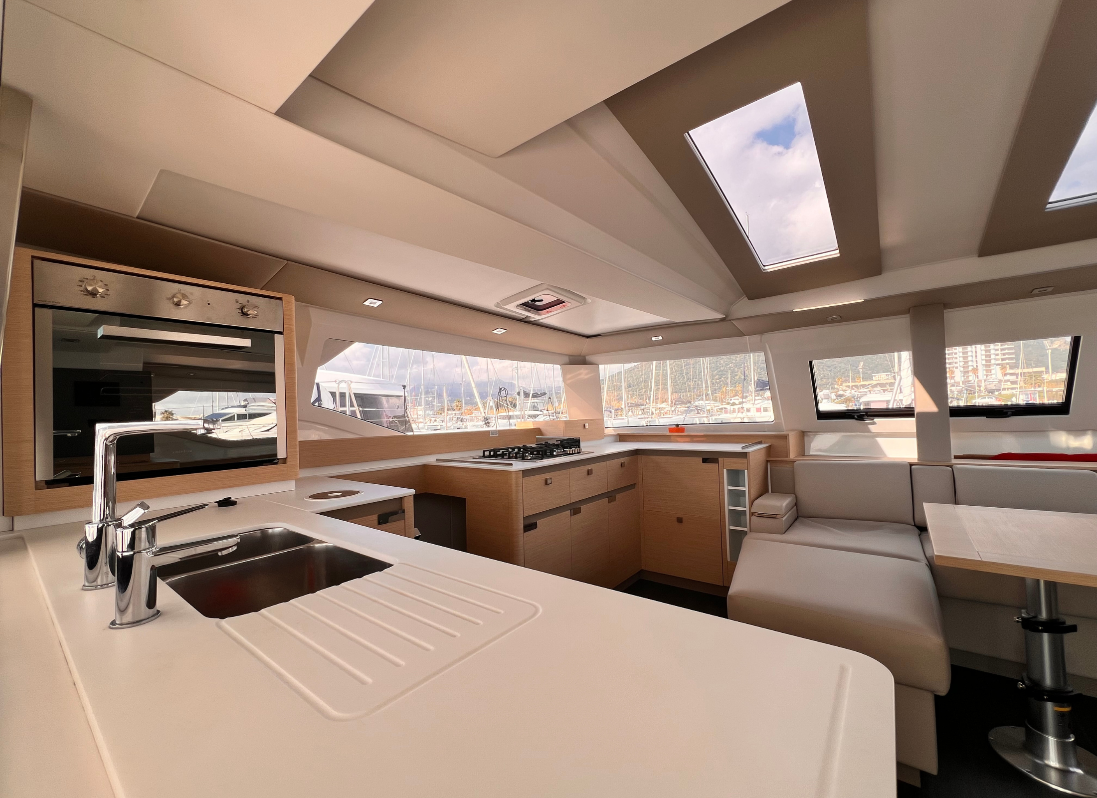 Fountaine Pajot Elba 45 | Nami
