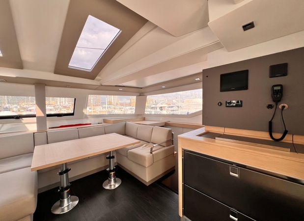 Fountaine Pajot Elba 45 | Nami