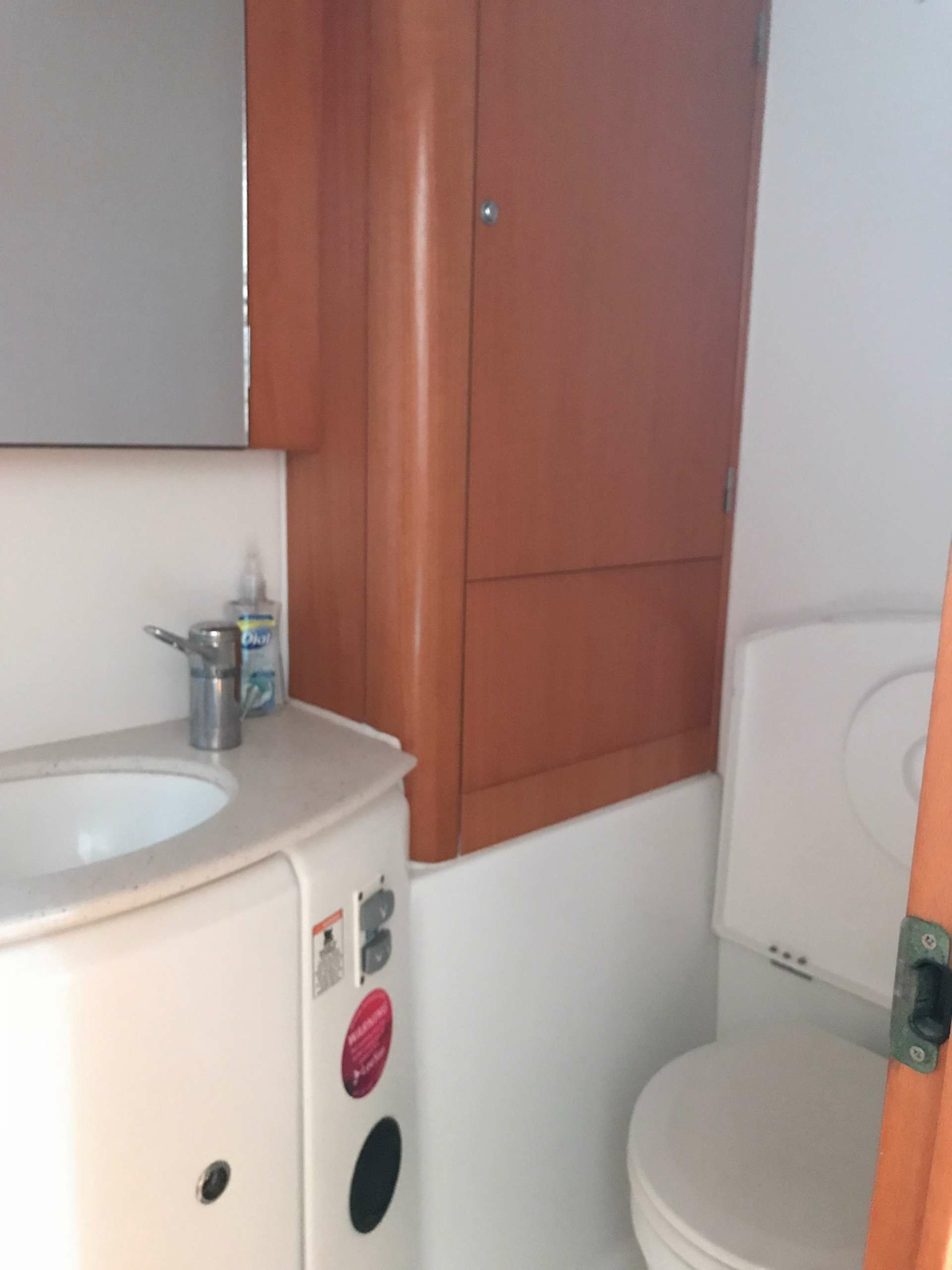 Lagoon 440 | Altitude Adjusment