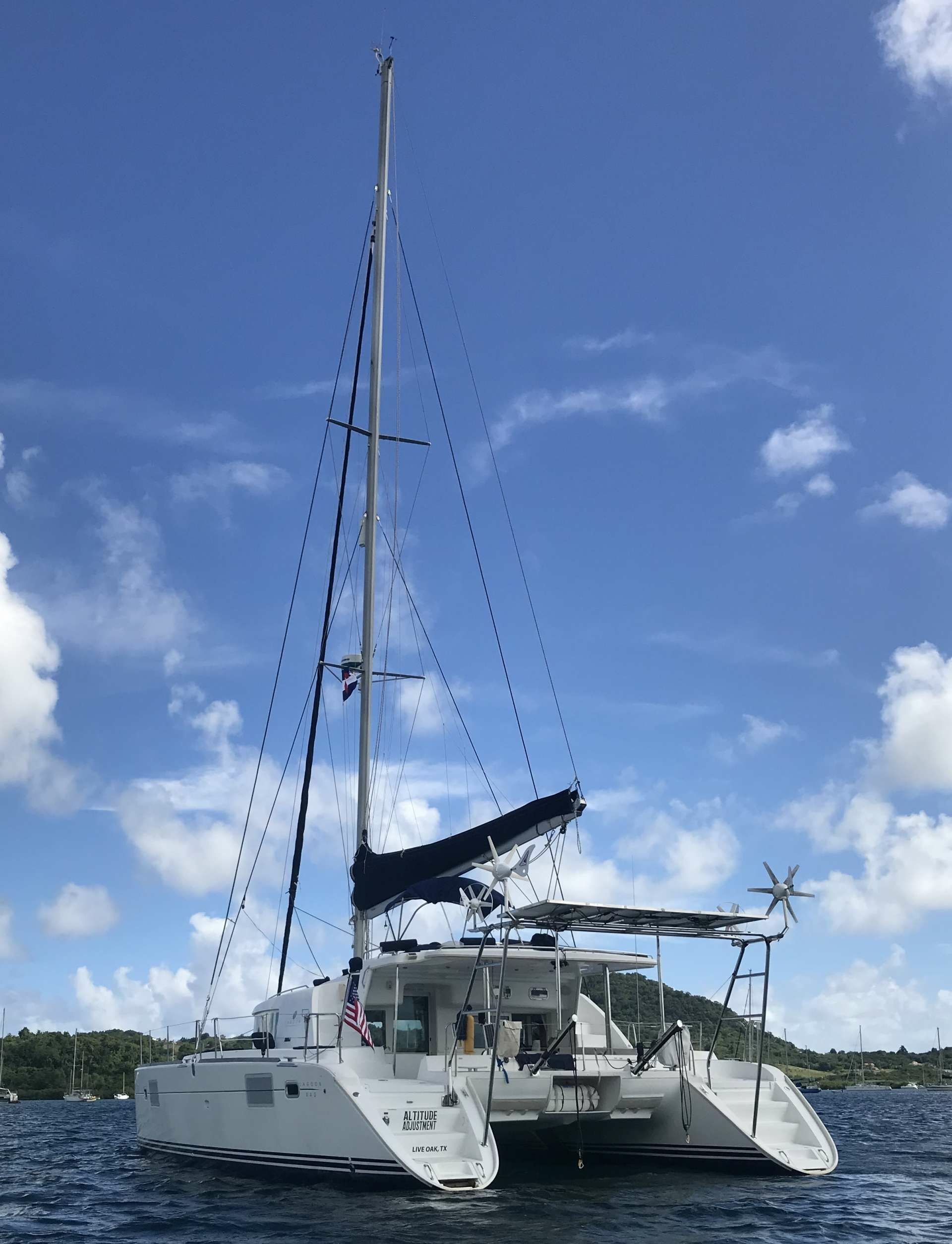 Lagoon 440 | Altitude Adjusment