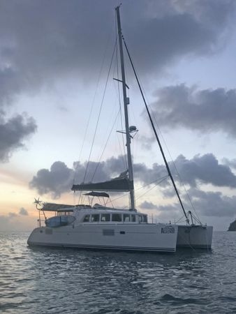 Lagoon 440 | Altitude Adjusment