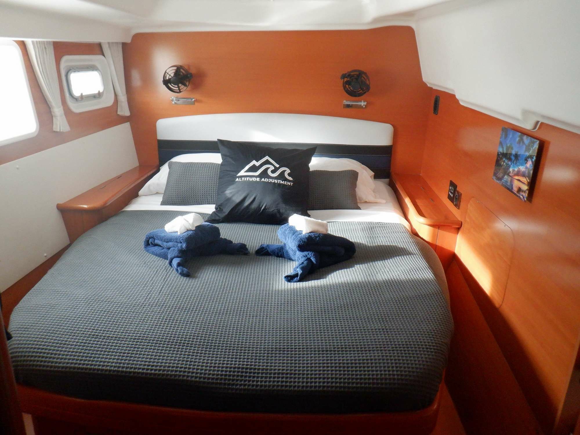 Lagoon 440 | Altitude Adjusment