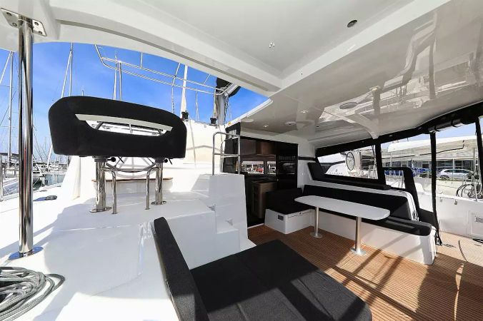 Lagoon 42 | Family Time