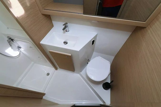 Lagoon 42 | Family Time