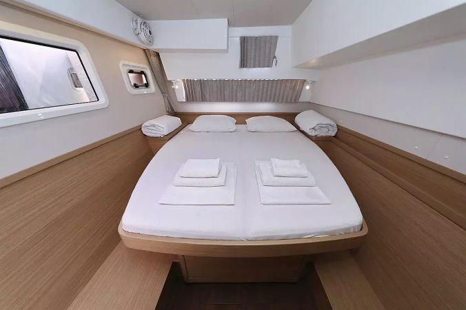 Lagoon 42 | Family Time