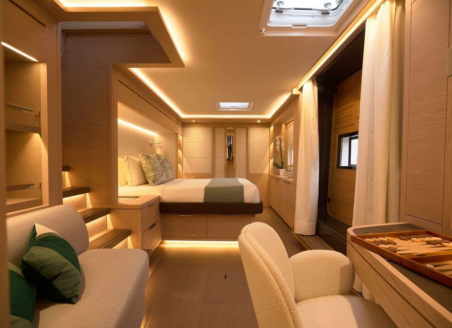 Lagoon Seventy 7 | Kajikia