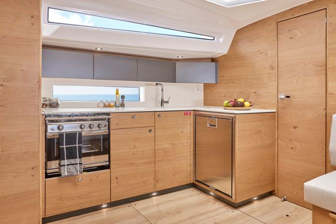 Elan Impression 43 | One for All