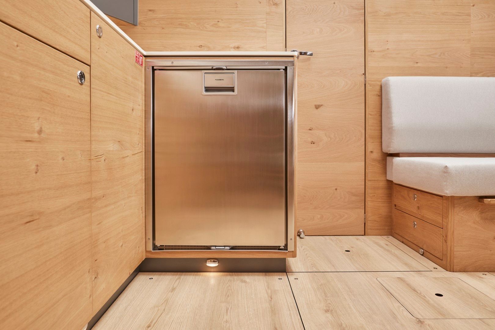 Elan Impression 43 | One for All