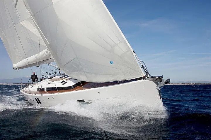 Hanse 495 | White Vertigo