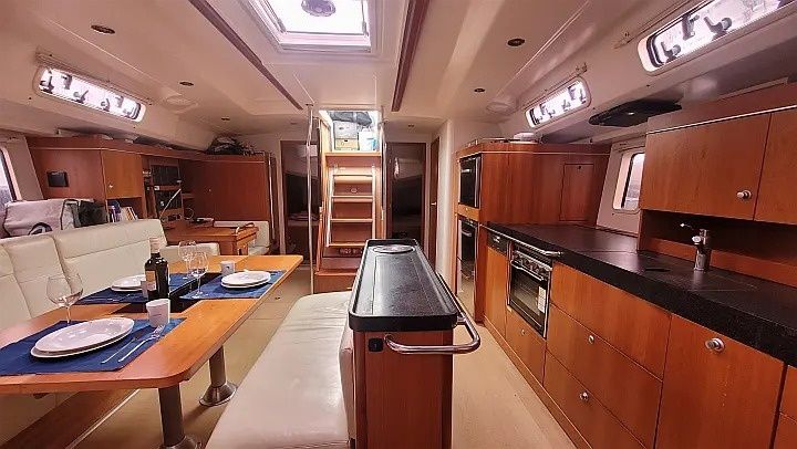 Hanse 495 | White Vertigo