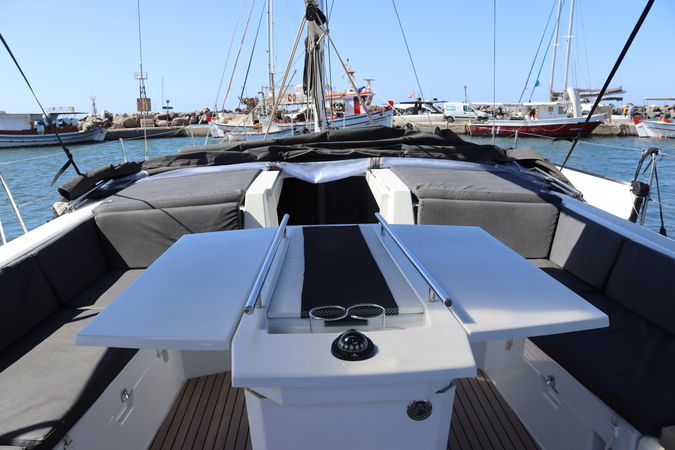 Beneteau Oceanis 46.1 | Omerta