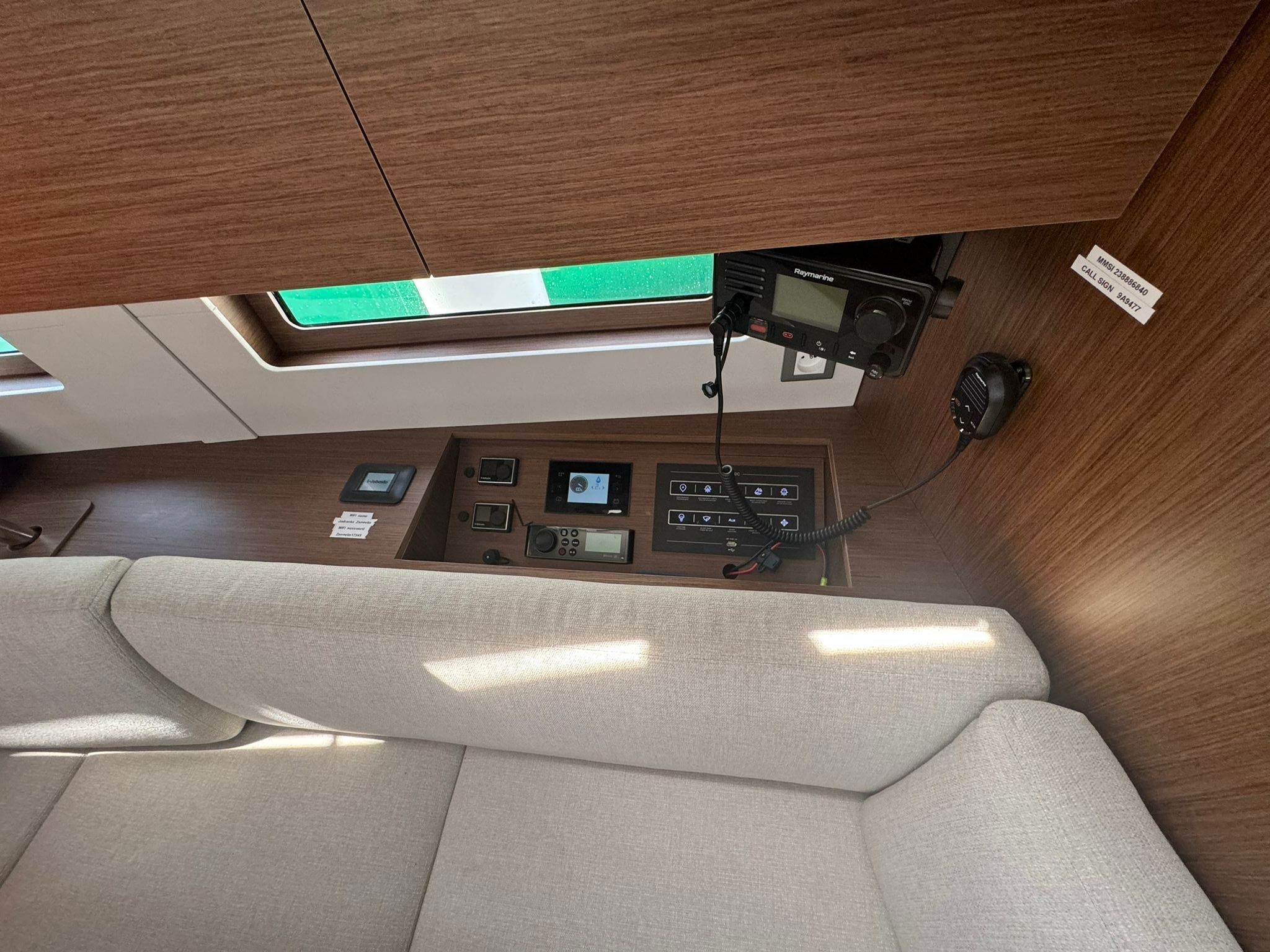 Beneteau Oceanis 46.1 | Zeppelin
