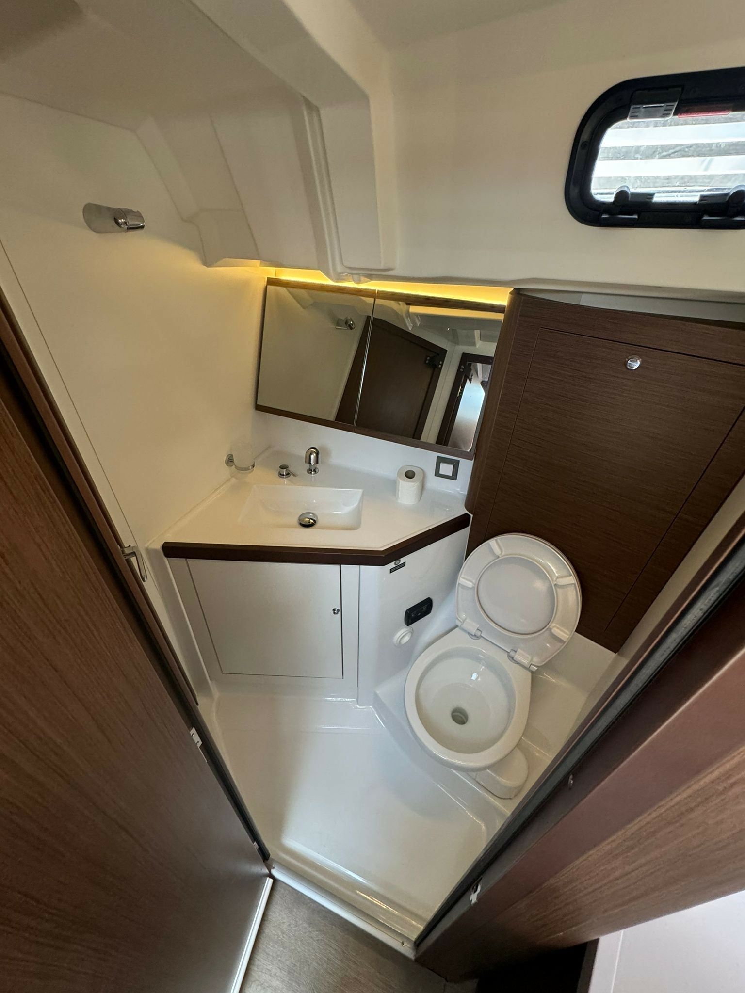 Beneteau Oceanis 46.1 | Zeppelin