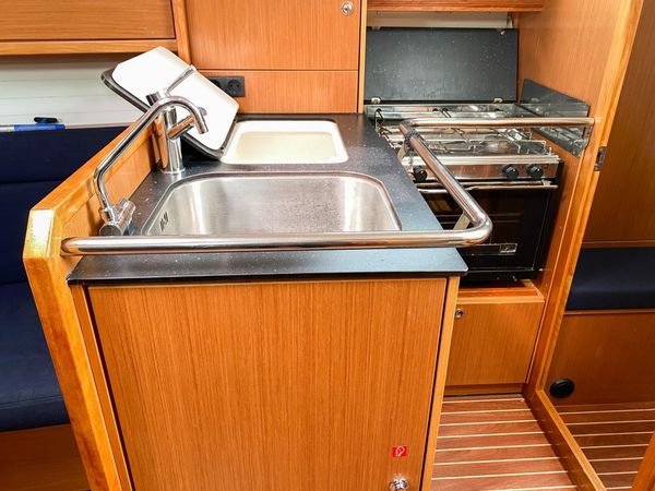 Bavaria Cruiser 32 | Kiwi