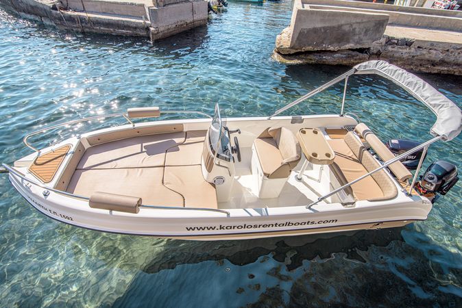 Karel Ithaca 550 | Kallisti