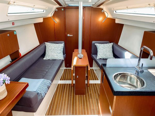 Hanse 315 | Mothership