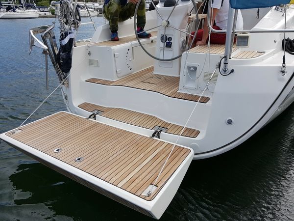 Bavaria Cruiser 36 | Skutan Are
