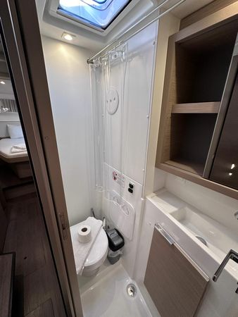 Lagoon 40 | Sail Aries