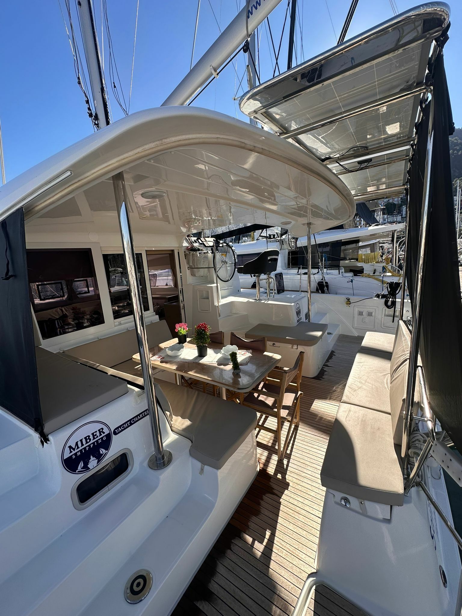 Lagoon 40 | Miber Aries