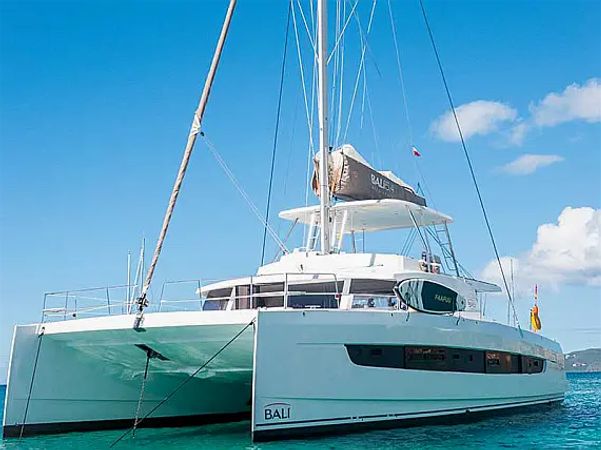 Bali 5.4 | Cocktails and Drinks