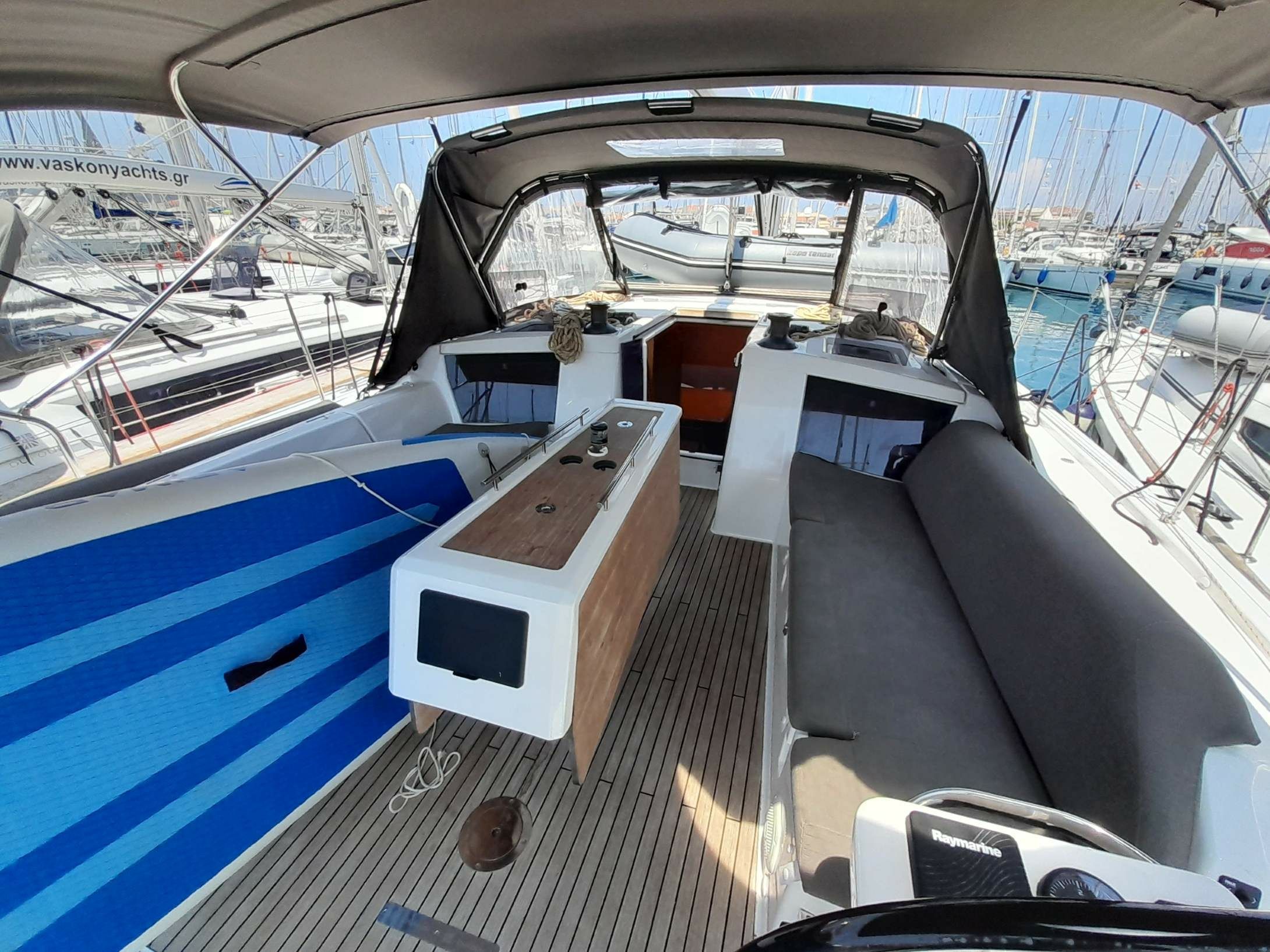 Dufour 430 | Alma Libre 10