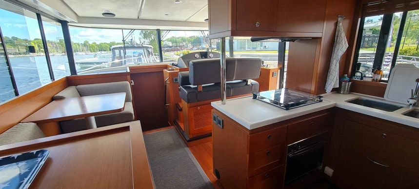 Beneteau Swift Trawler 50 | Guinevere