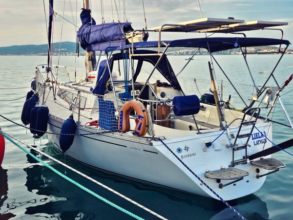Jeanneau 36 | Liela 3