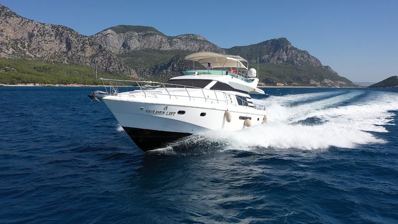 Custom Built 61 | Golden Life