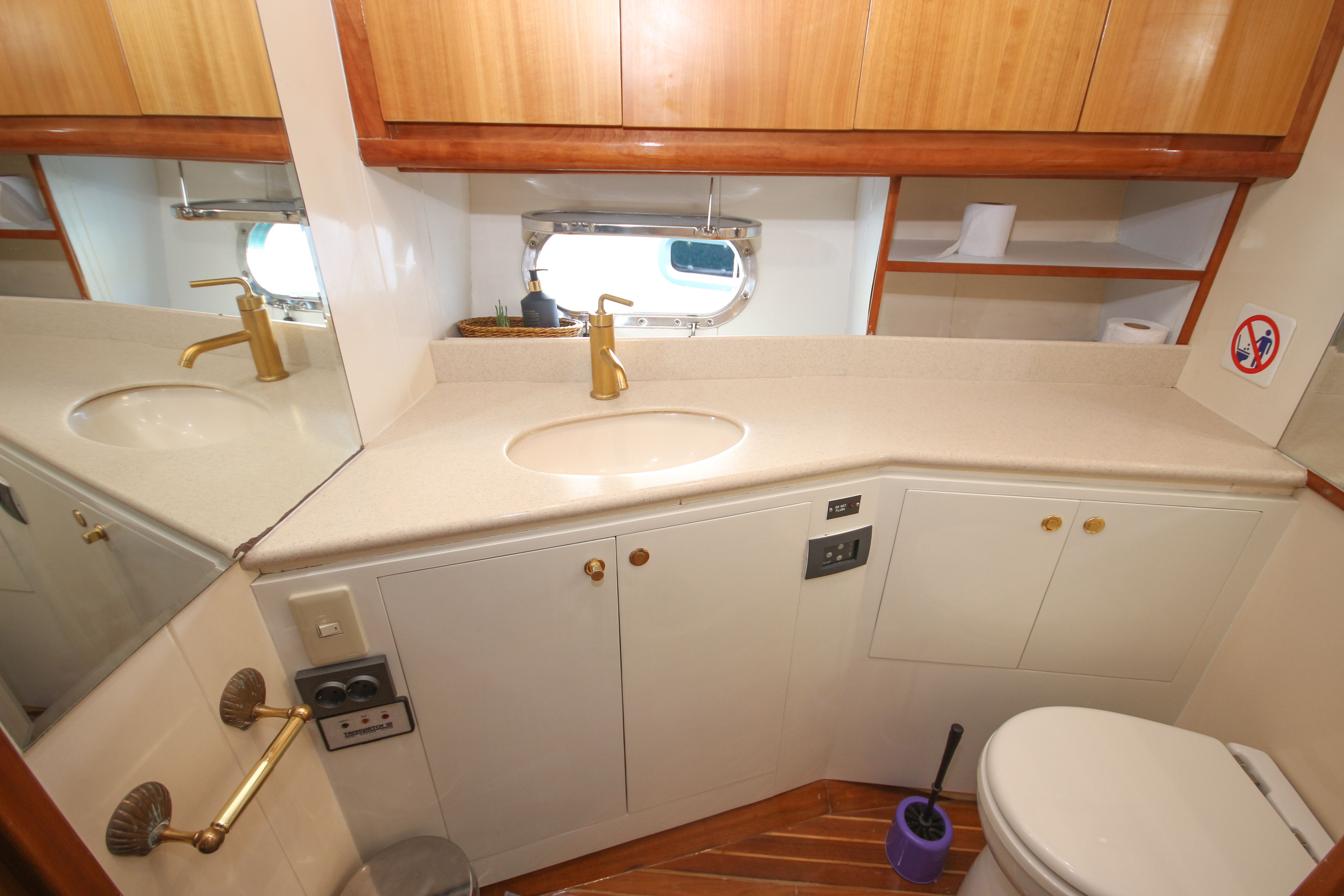 Custom Built 61 | Golden Life