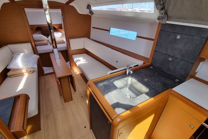 Jeanneau Sun Odyssey 349 | Capraia