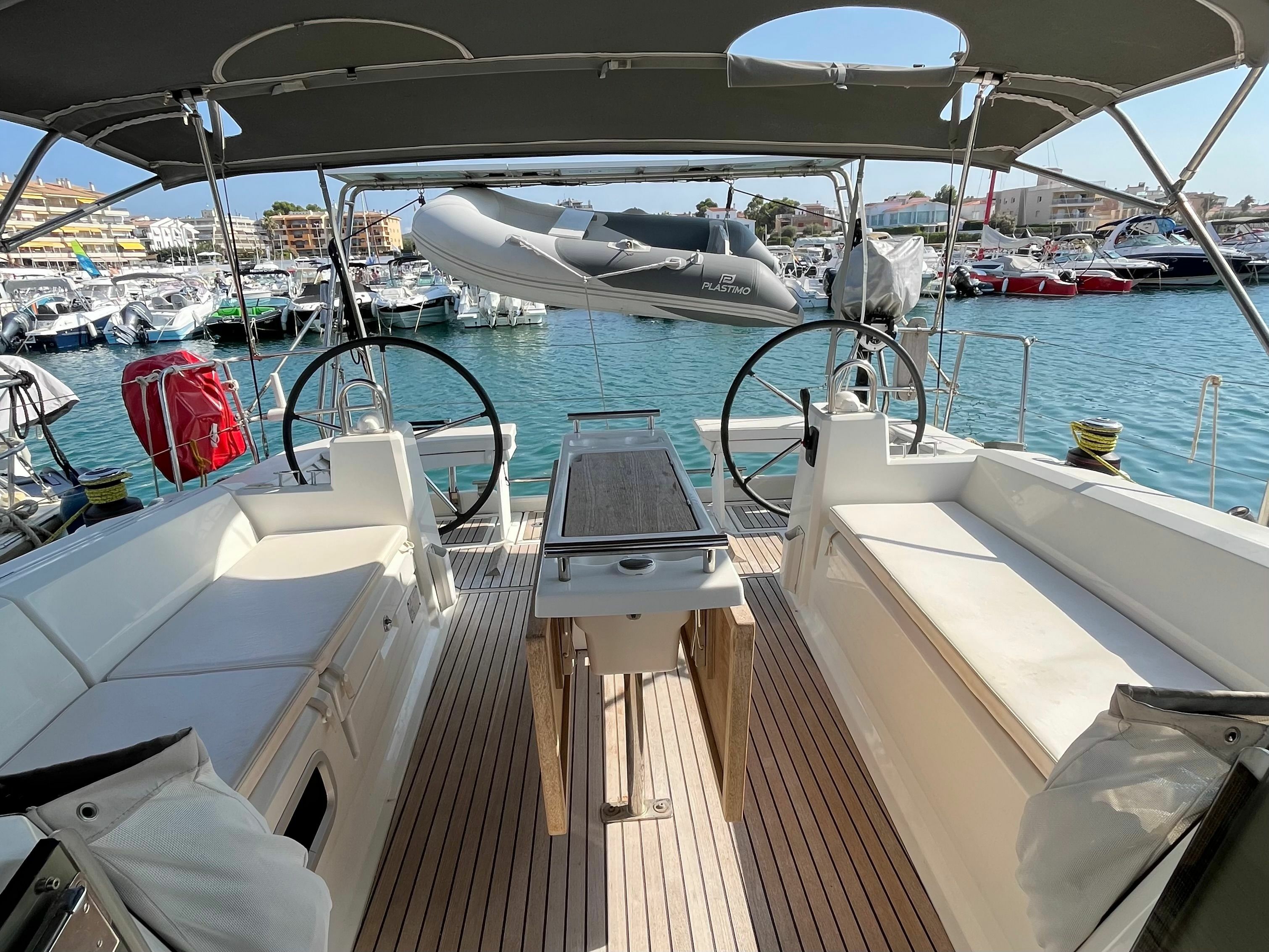 Beneteau Oceanis 38.1 | Stromboli