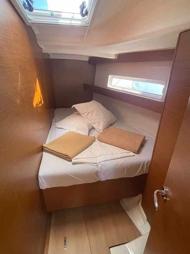 Jeanneau Sun Odyssey 440 | Sweet Dreams