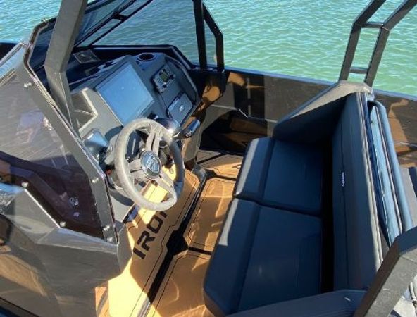 Iron Boats 827 | 23