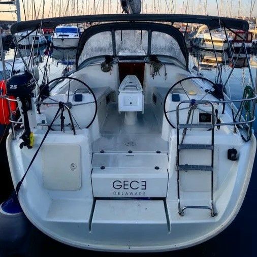 Beneteau Cyclades 39.3 | Gece