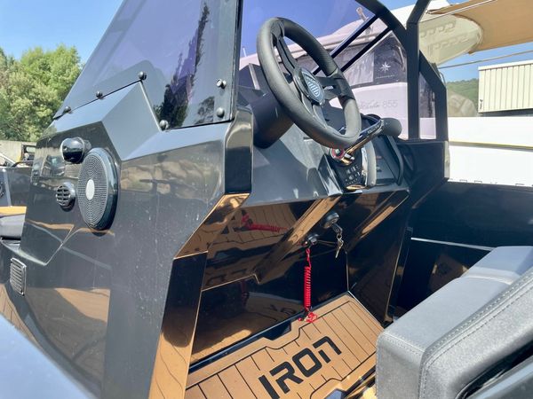 Iron Boats 767 | 23