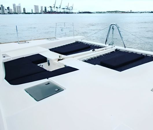 Lagoon 52 F | Sea Warriors