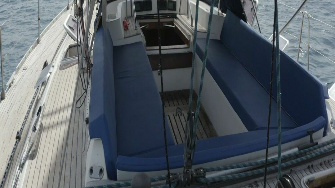 Centurion 61 | Peggy Cuarto