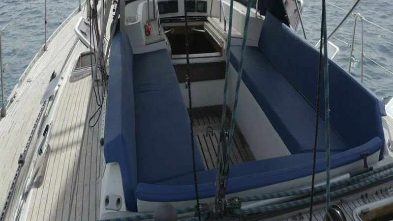 Centurion 61 | Peggy Cuarto