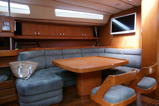 Centurion 61 | Peggy Cuarto