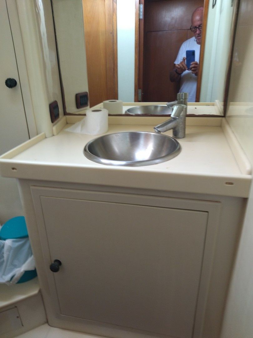 Centurion 61 | Peggy Cuarto