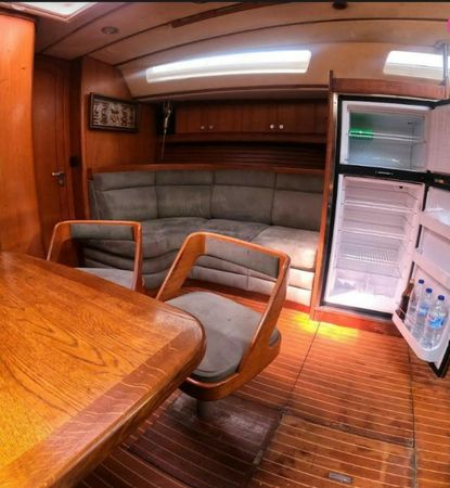 Centurion 61 | Peggy Cuarto