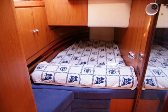 Centurion 61 | Peggy Cuarto