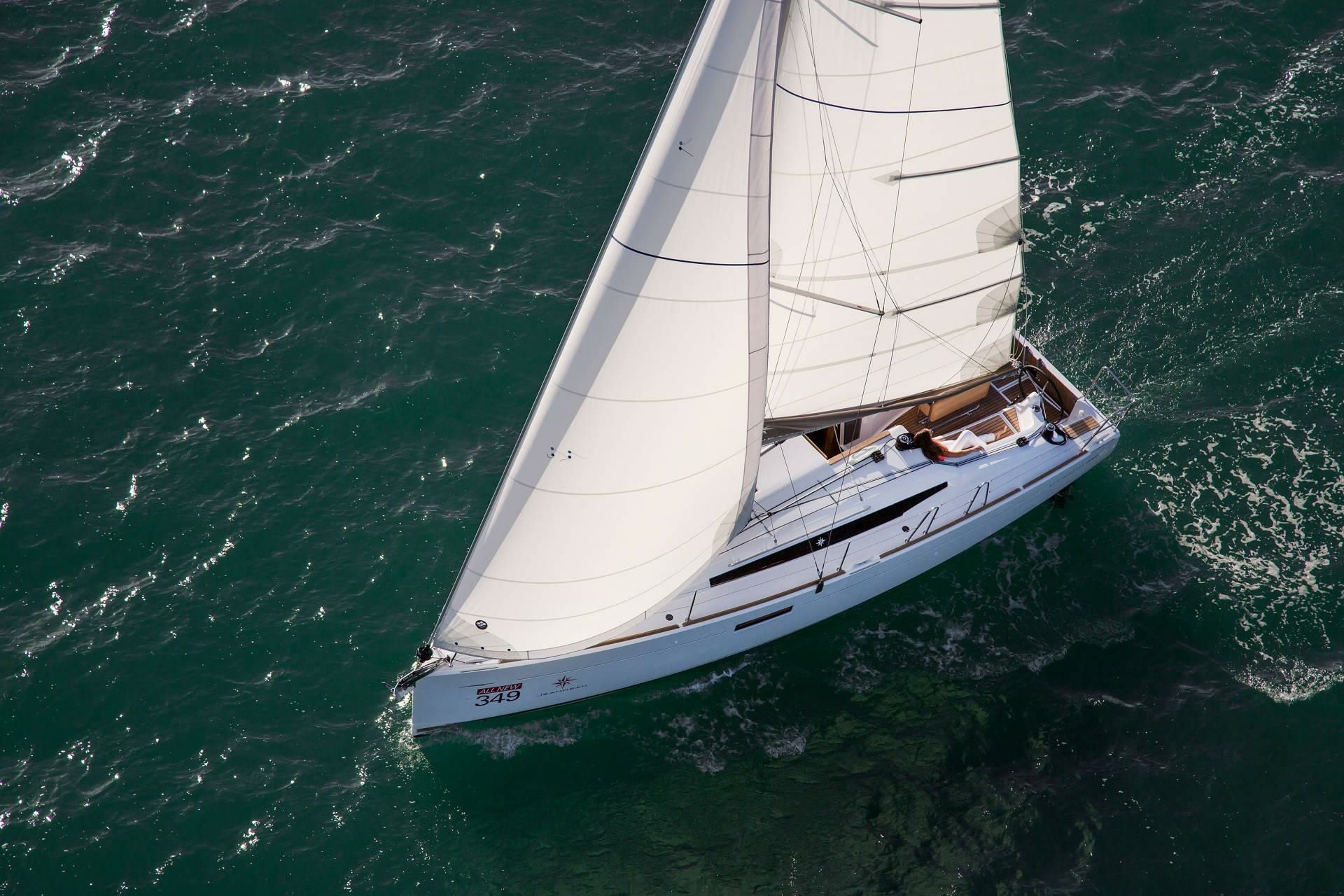 Jeanneau Sun Odyssey 349 | Coyote