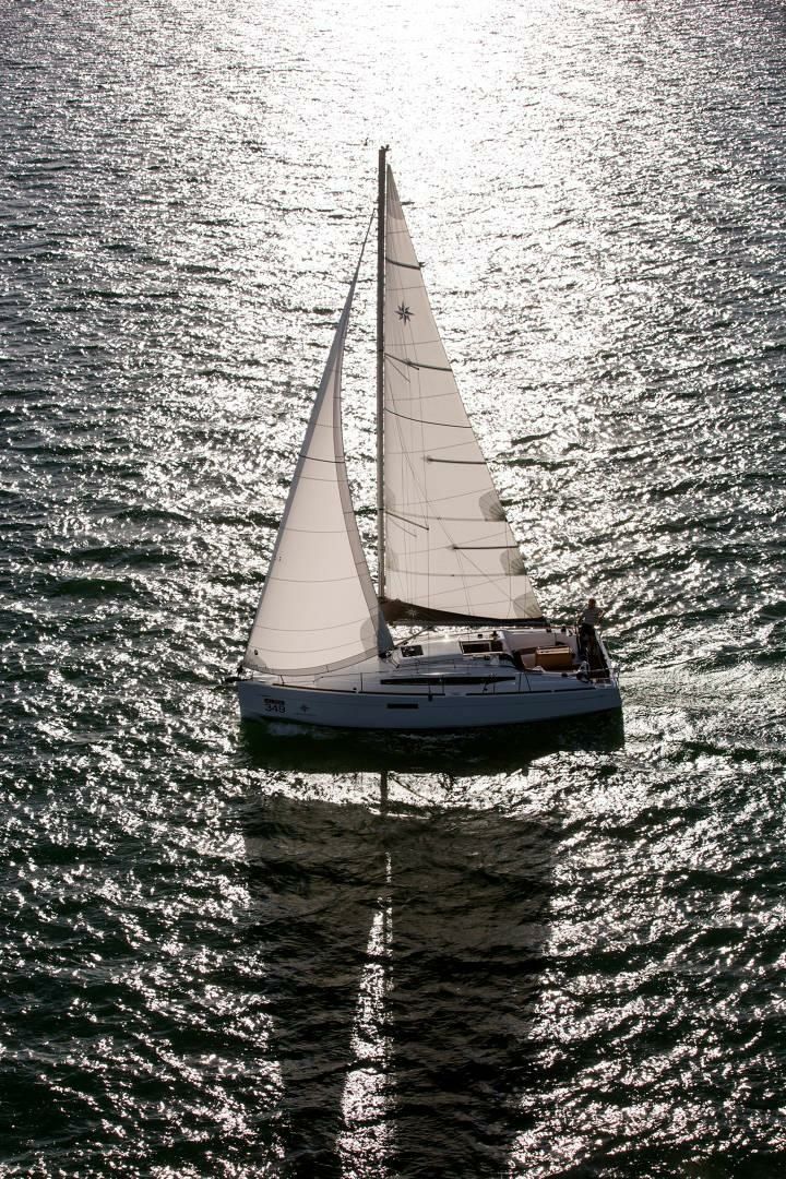 Jeanneau Sun Odyssey 349 | Coyote