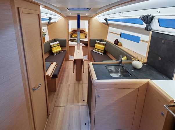 Jeanneau Sun Odyssey 349 | Coyote