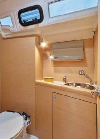 Jeanneau Sun Odyssey 349 | Coyote